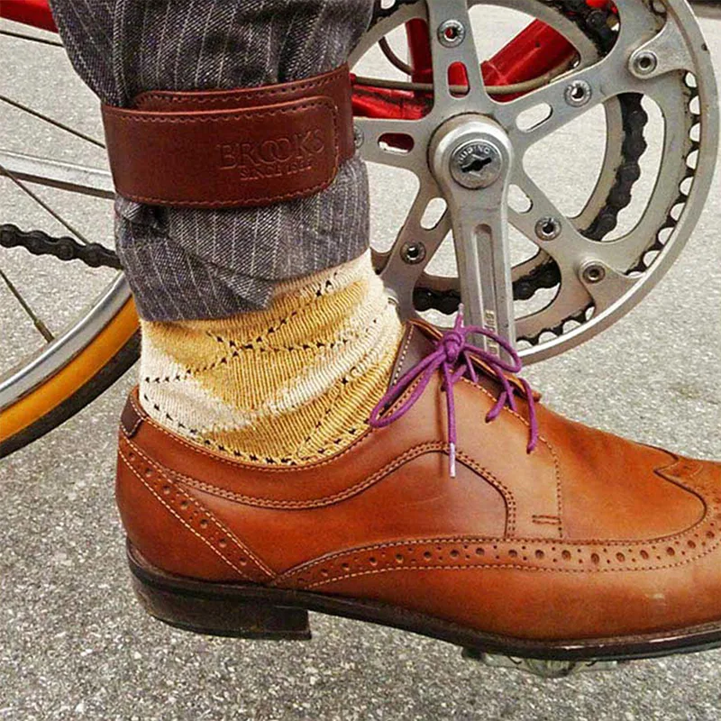 Cycling Gear For Commuting - Brooks Commuter Cycling Leg Strap Bike